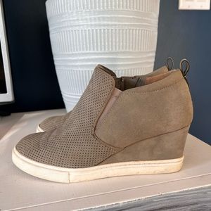 Susina Grey wedge sneaker